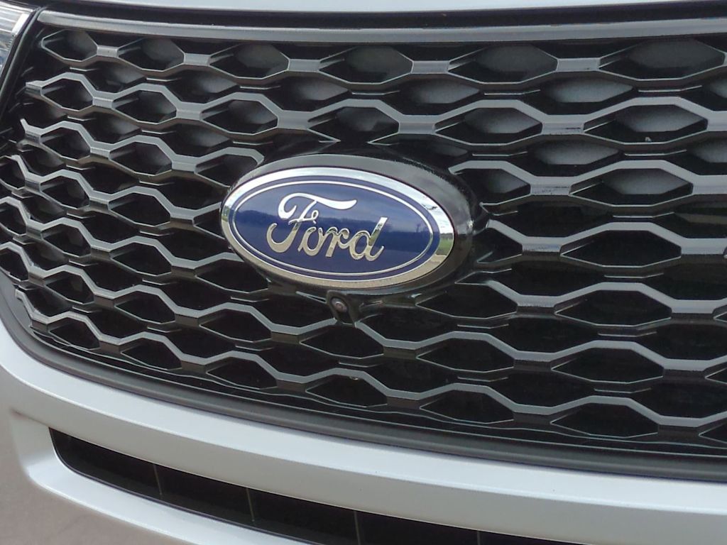 Thumbnail: 2023 Ford Explorer - 7