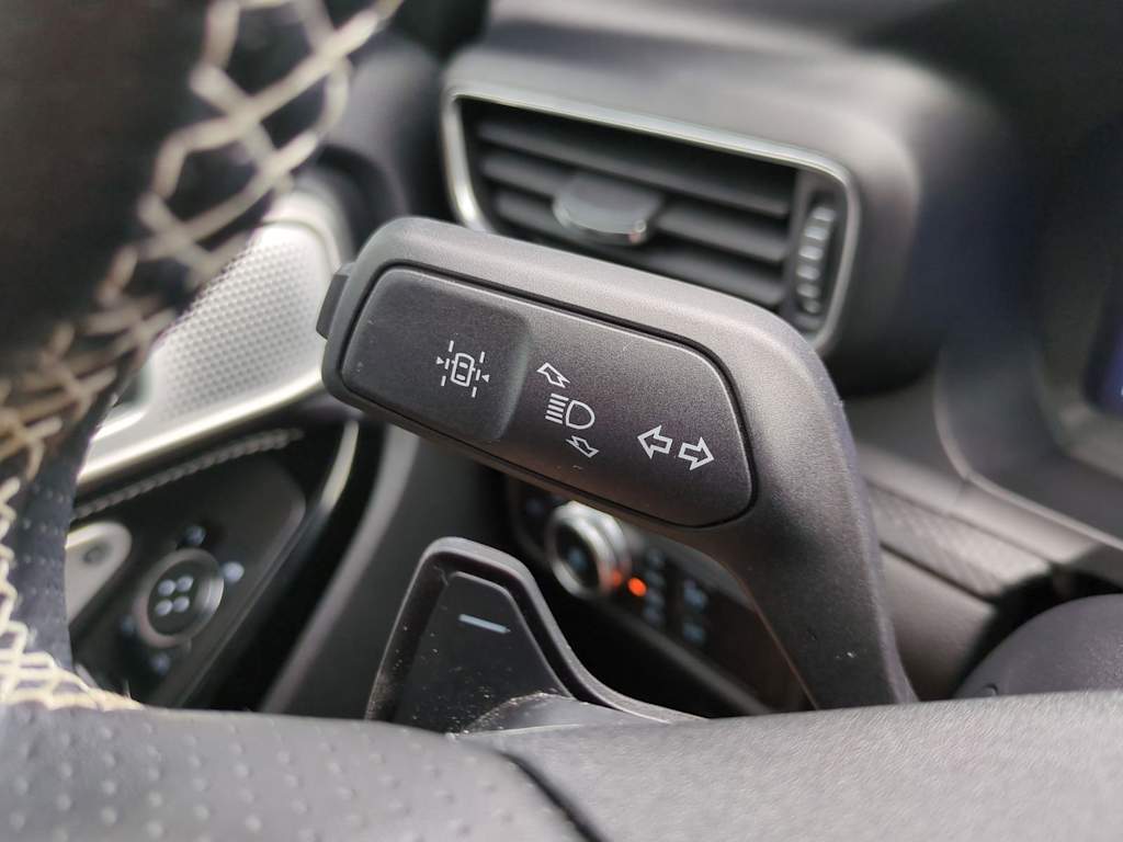 Thumbnail: 2023 Ford Explorer - 15