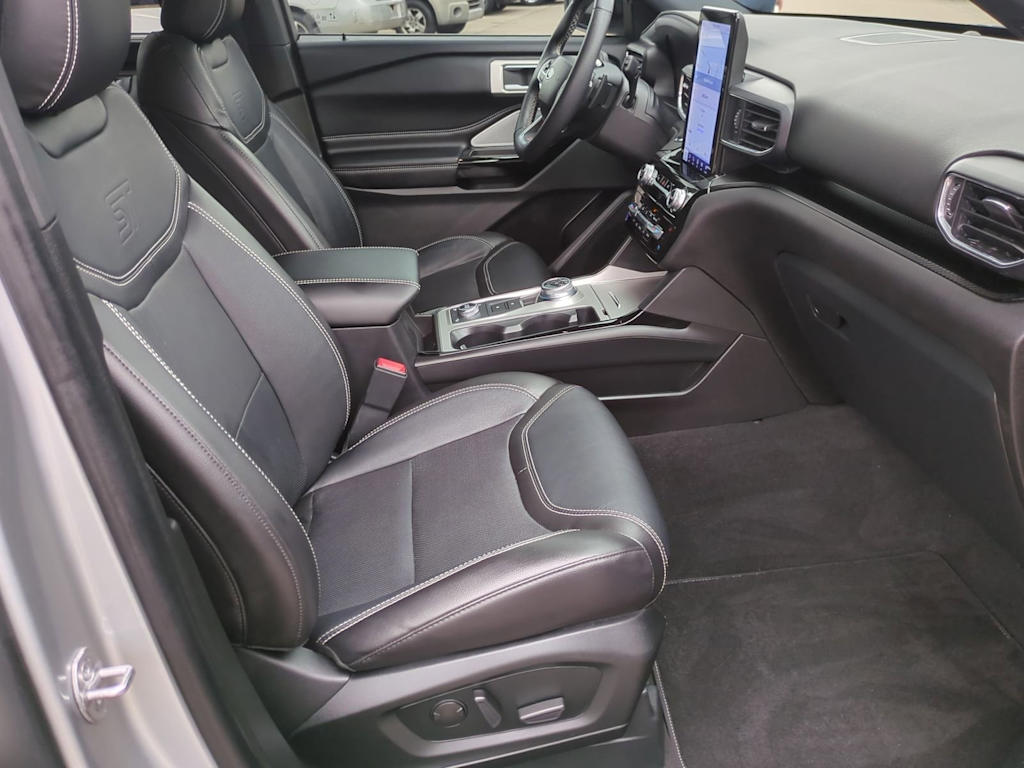 Thumbnail: 2023 Ford Explorer - 11