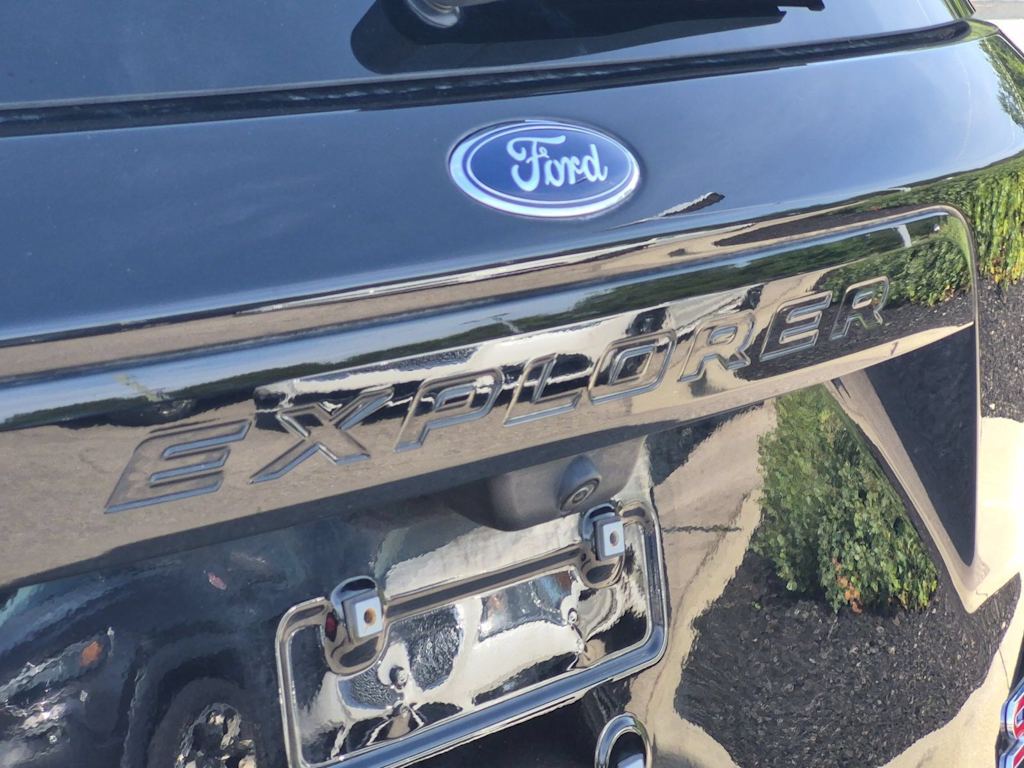 Thumbnail: 2023 Ford Explorer - 23