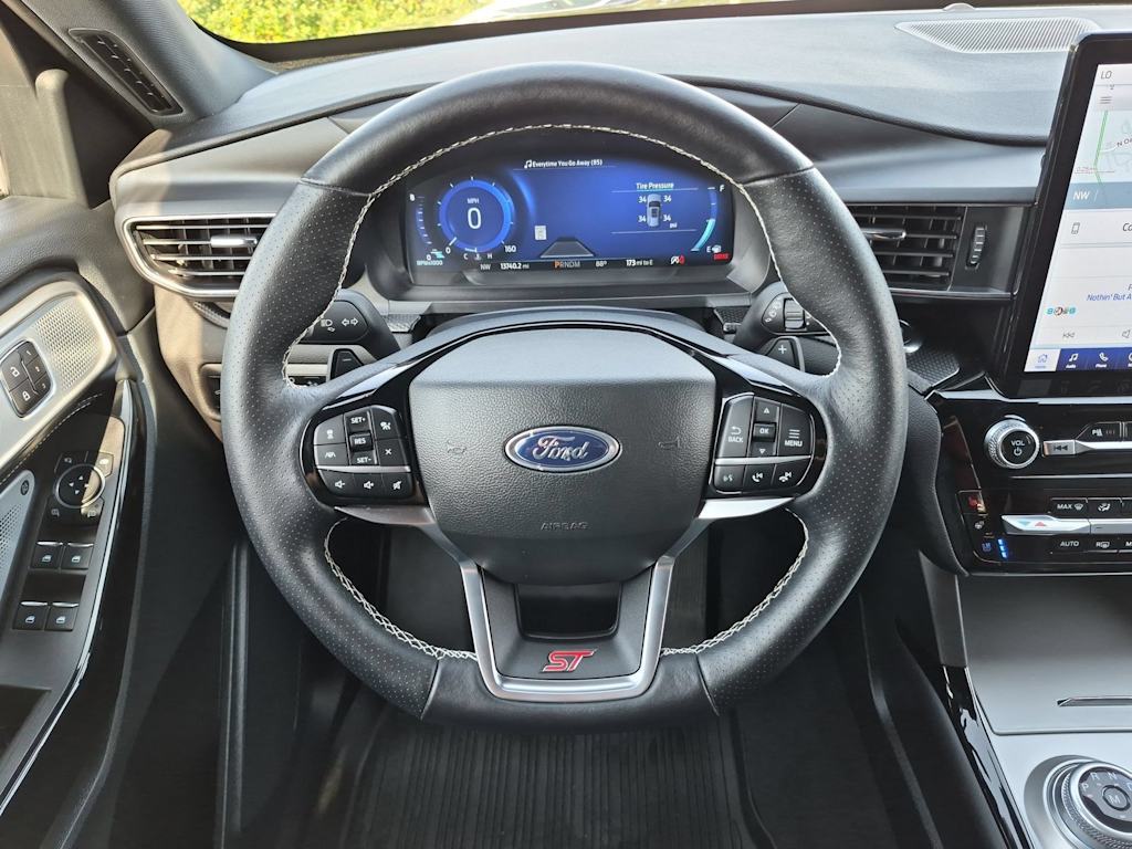 Thumbnail: 2023 Ford Explorer - 13