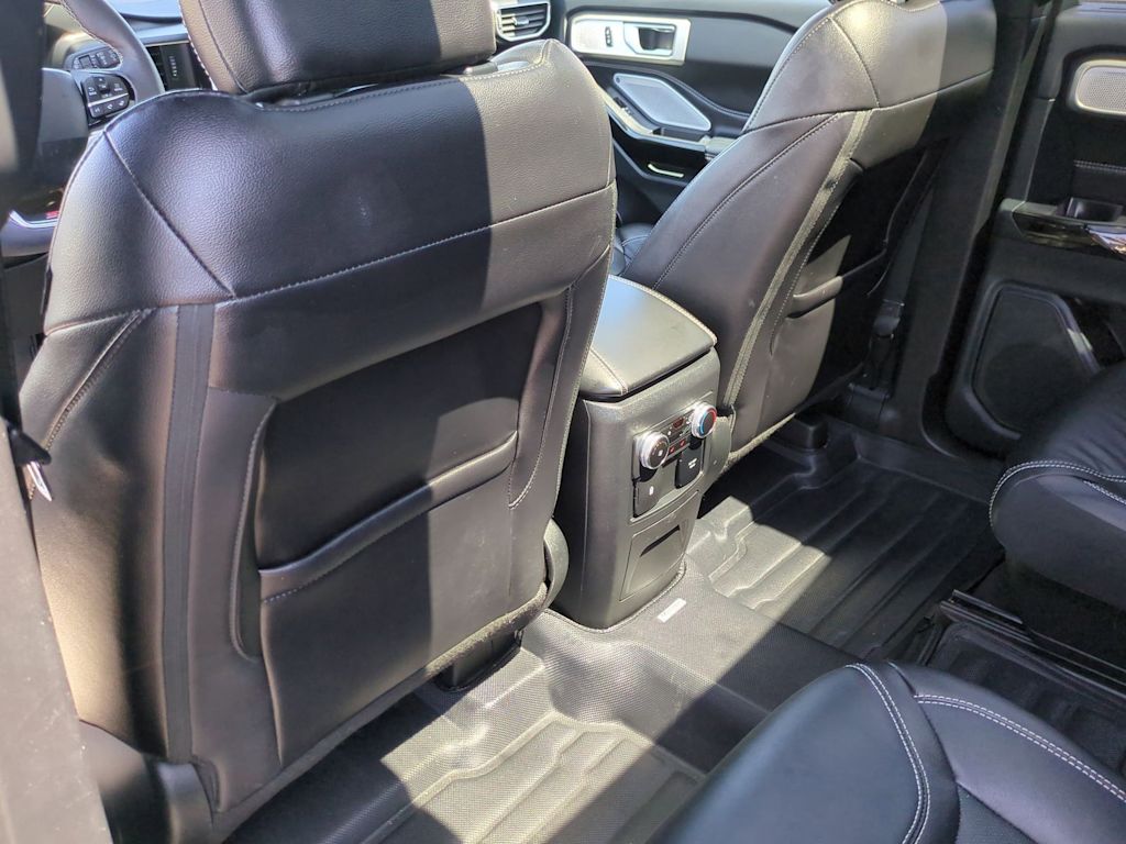 Thumbnail: 2023 Ford Explorer - 25