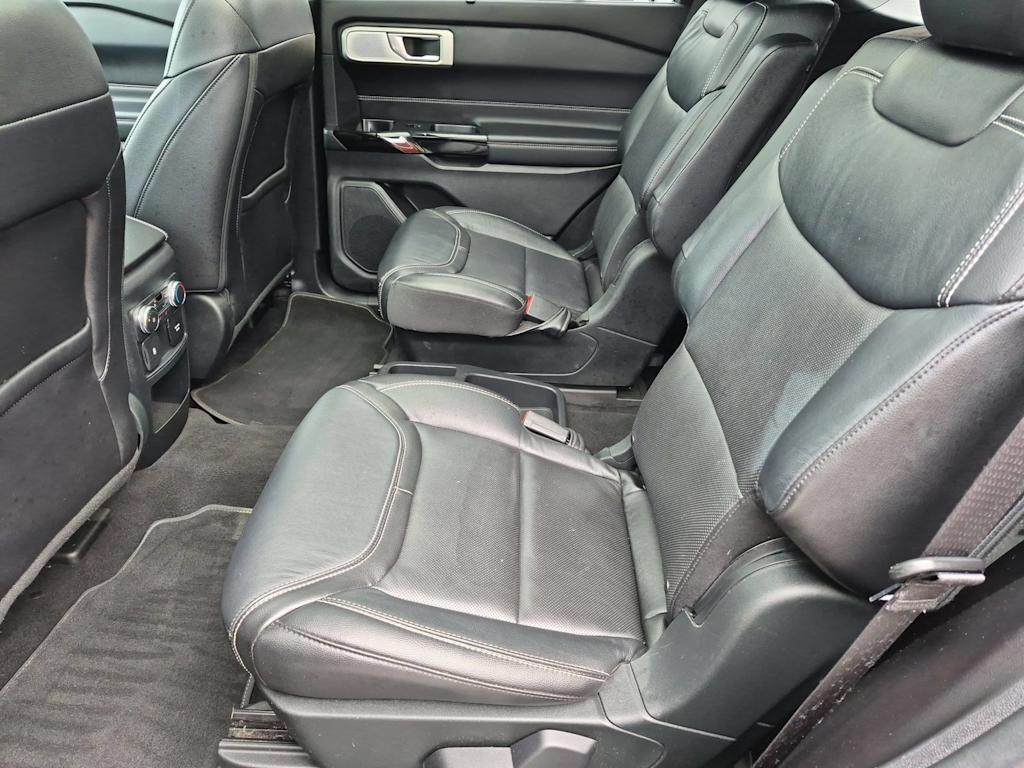 Thumbnail: 2021 Ford Explorer - 26