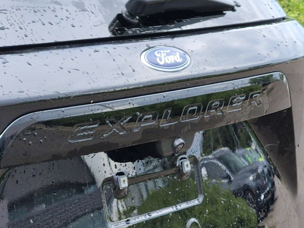Thumbnail: 2021 Ford Explorer - 23