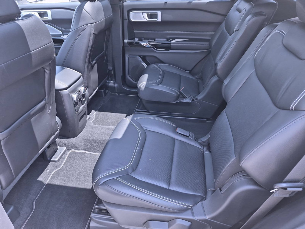 Thumbnail: 2022 Ford Explorer - 23