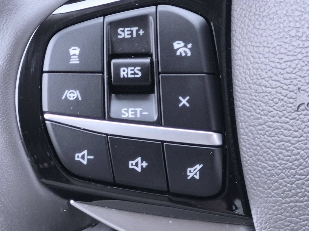 Thumbnail: 2023 Ford Explorer - 29