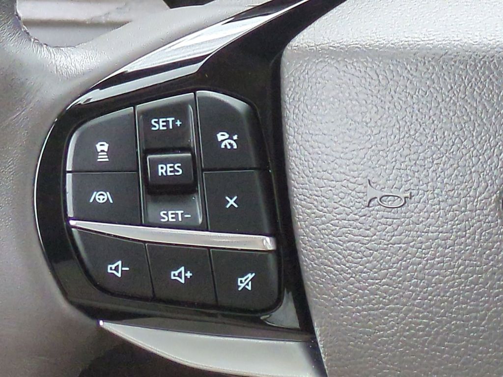 Thumbnail: 2023 Ford Explorer - 29
