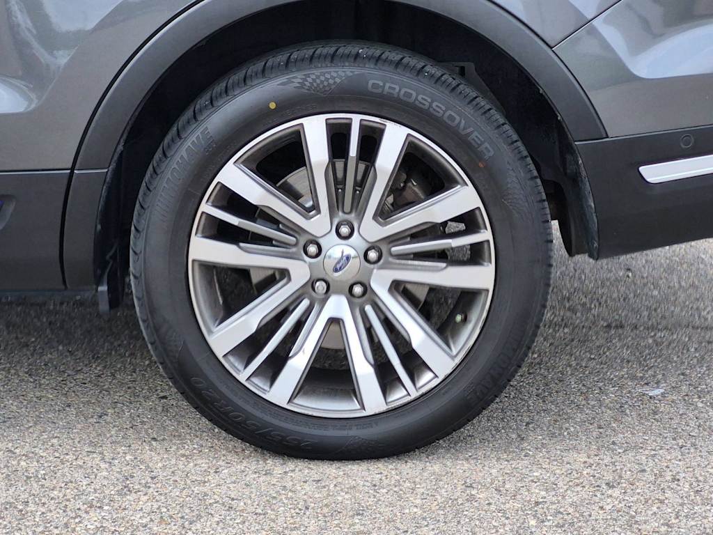 Thumbnail: 2018 Ford Explorer - 8