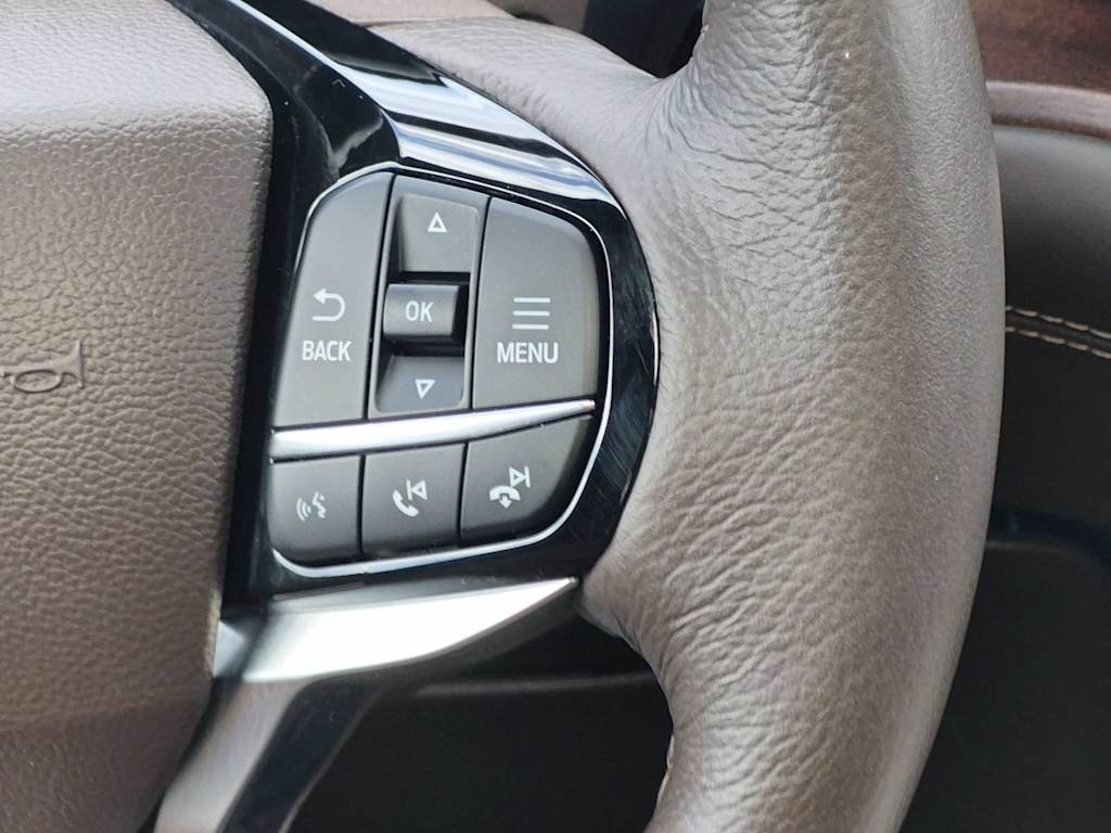 Thumbnail: 2024 Ford Explorer - 32