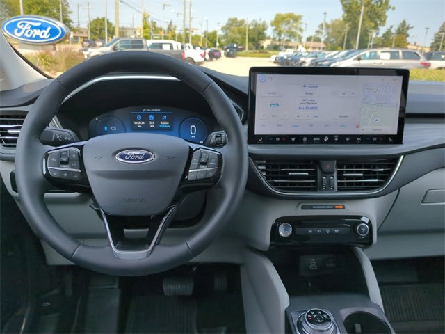 2024 Ford Escape Plug-in Hybrid 9