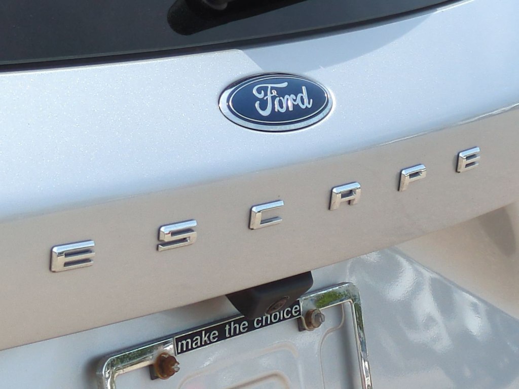 Thumbnail: 2020 Ford Escape - 24