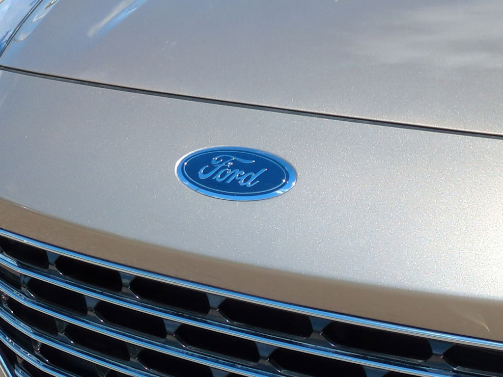 Thumbnail: 2021 Ford Escape - 7