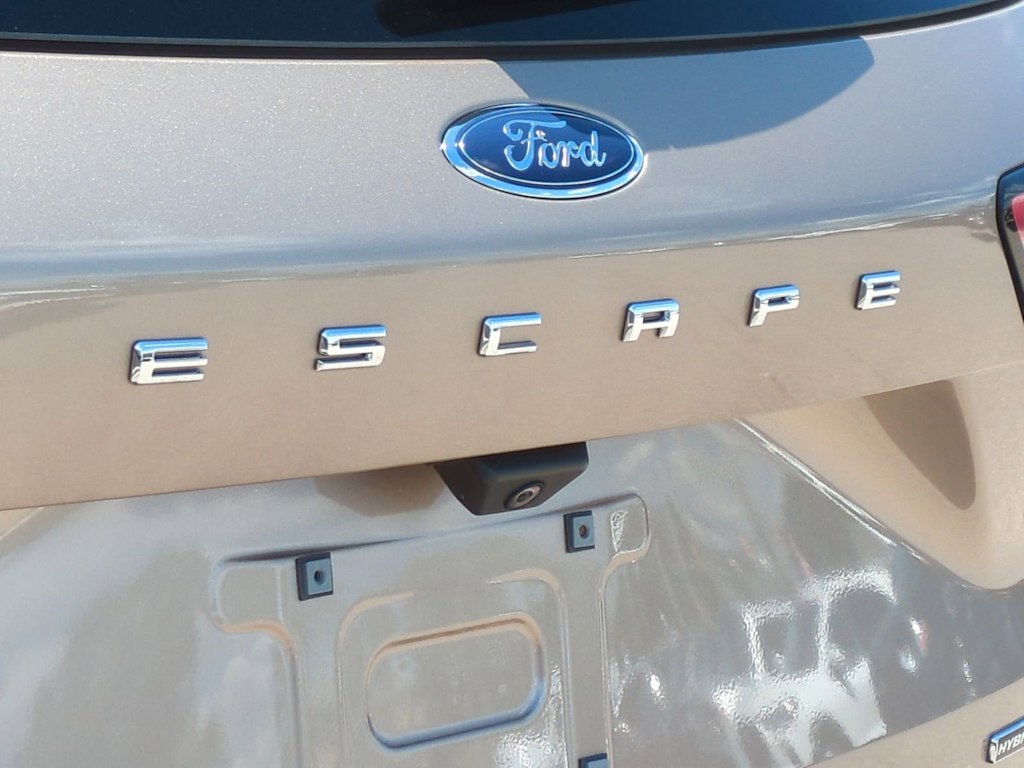 Thumbnail: 2021 Ford Escape - 24