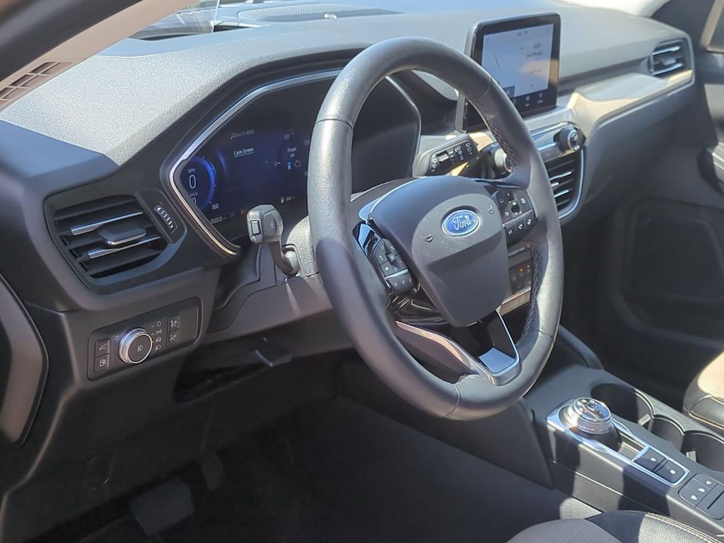 Thumbnail: 2021 Ford Escape - 2