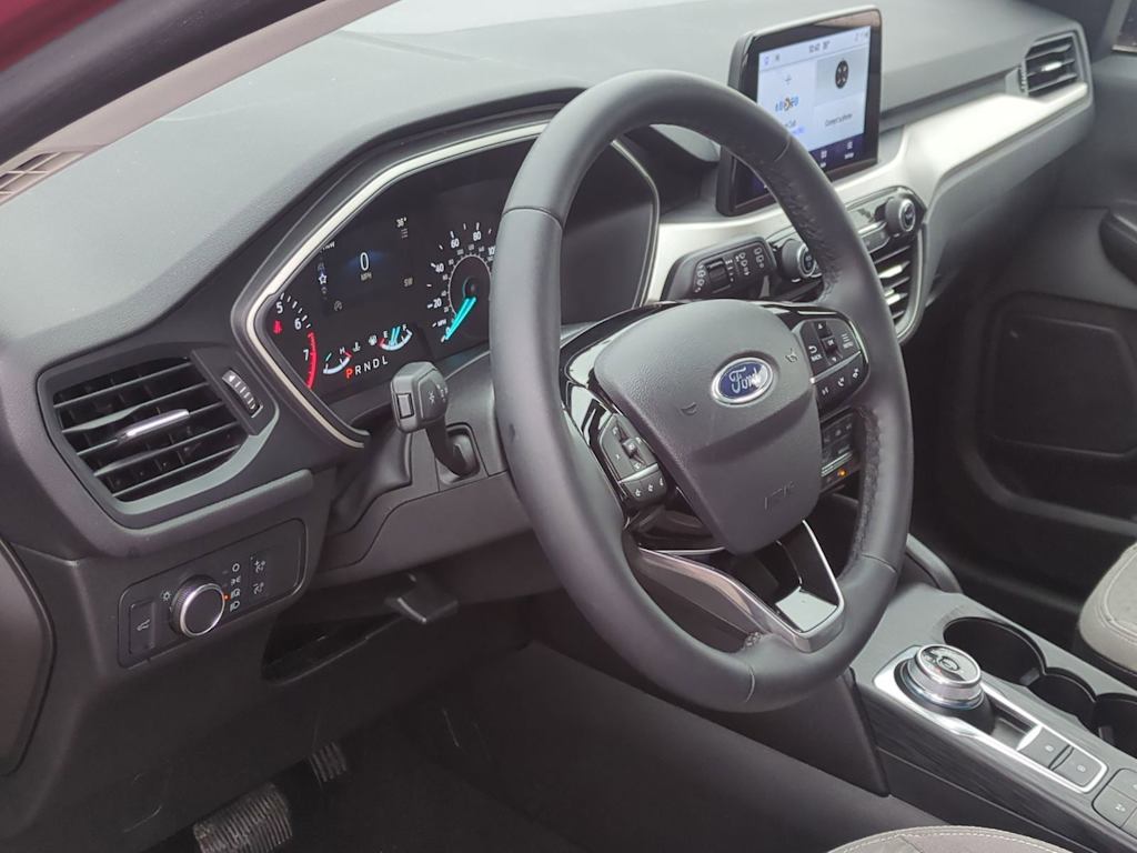 Thumbnail: 2022 Ford Escape - 2