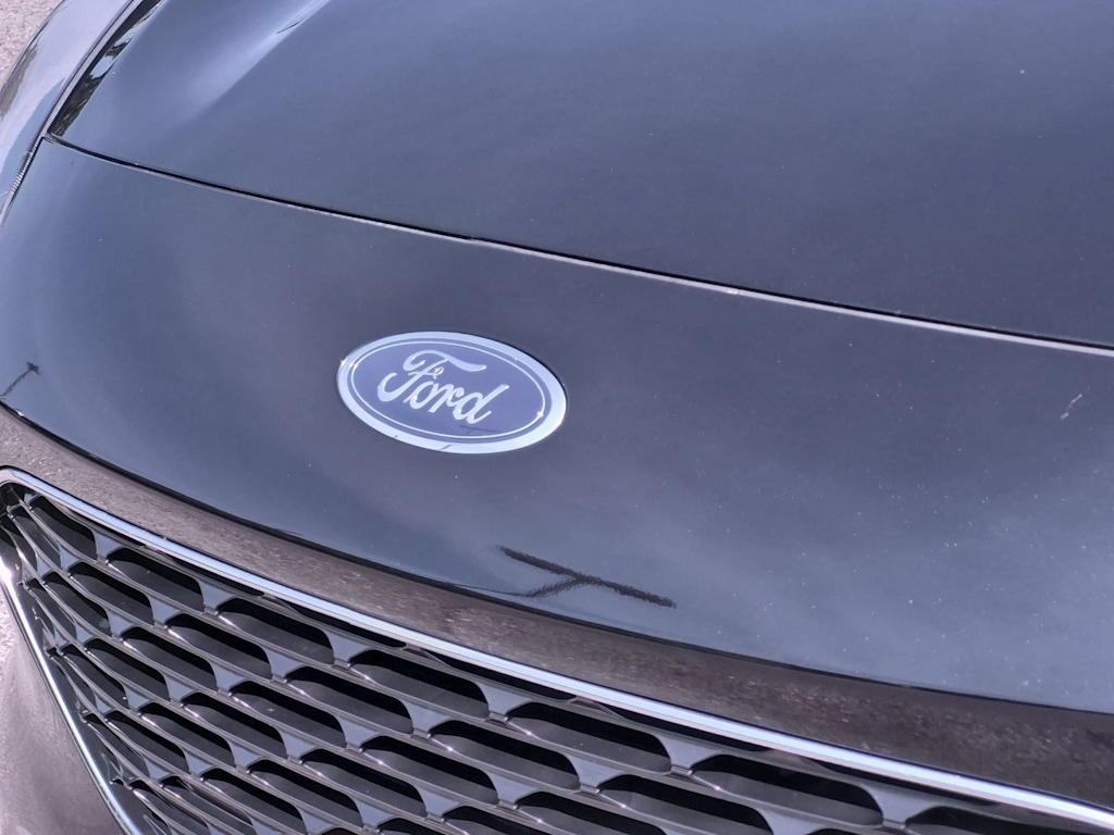 Thumbnail: 2022 Ford Escape - 7