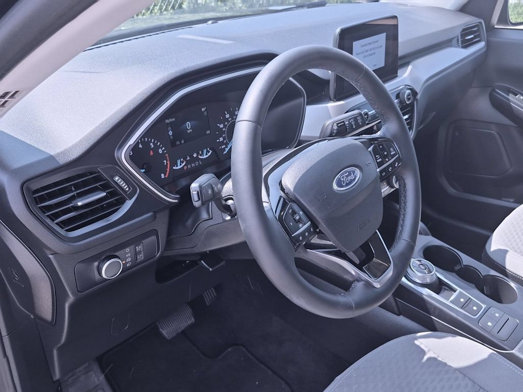 Thumbnail: 2022 Ford Escape - 2