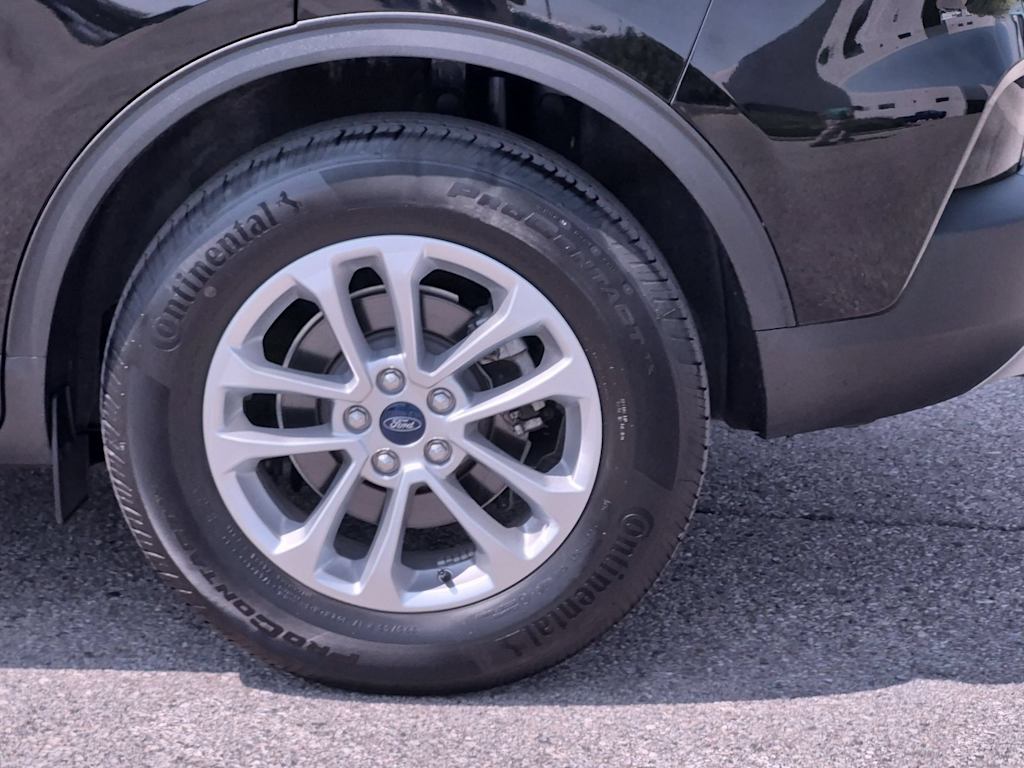 Thumbnail: 2022 Ford Escape - 8