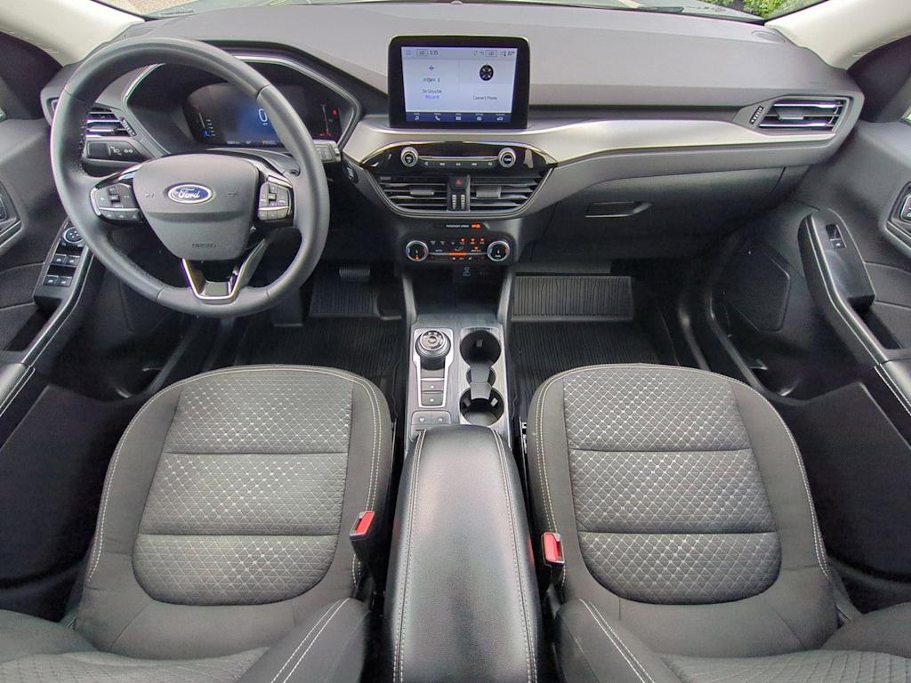 Thumbnail: 2023 Ford Escape - 8