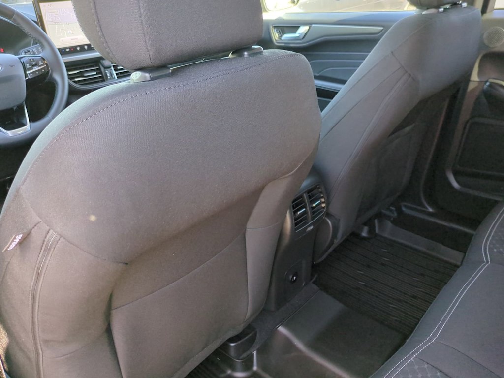 Thumbnail: 2023 Ford Escape - 10