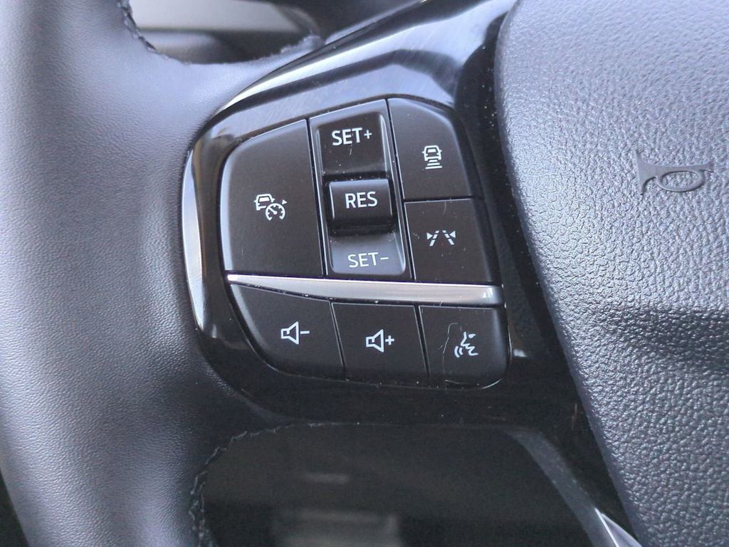 Thumbnail: 2023 Ford Escape - 27