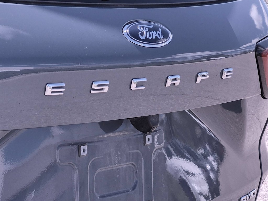 Thumbnail: 2024 Ford Escape - 23