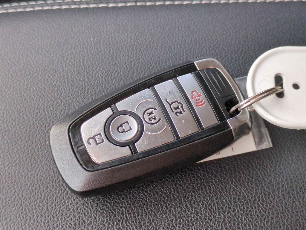 Thumbnail: 2023 Ford Escape - 18