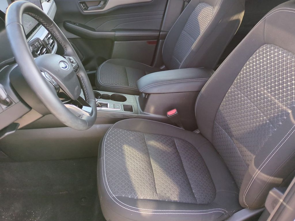 Thumbnail: 2023 Ford Escape - 10