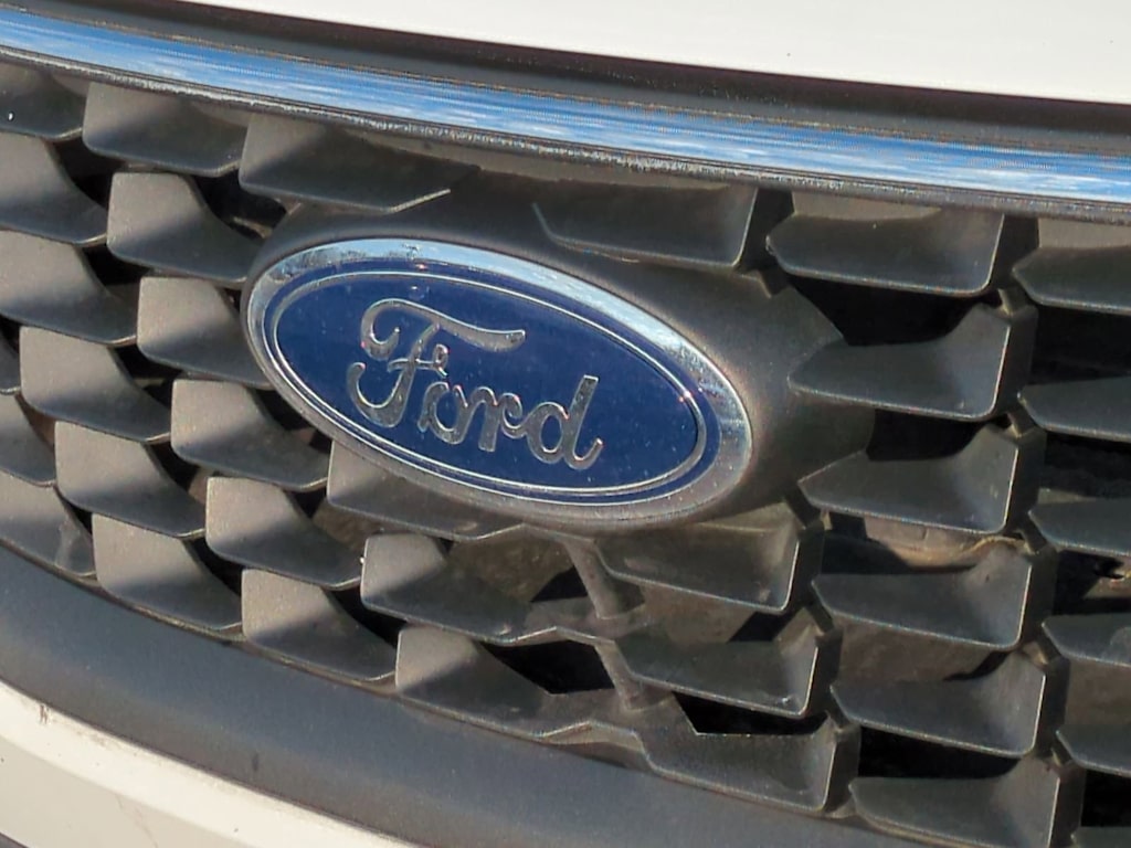 Thumbnail: 2023 Ford Escape - 25