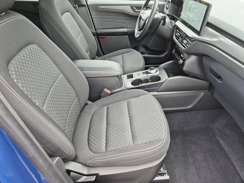 Thumbnail: 2023 Ford Escape - 11