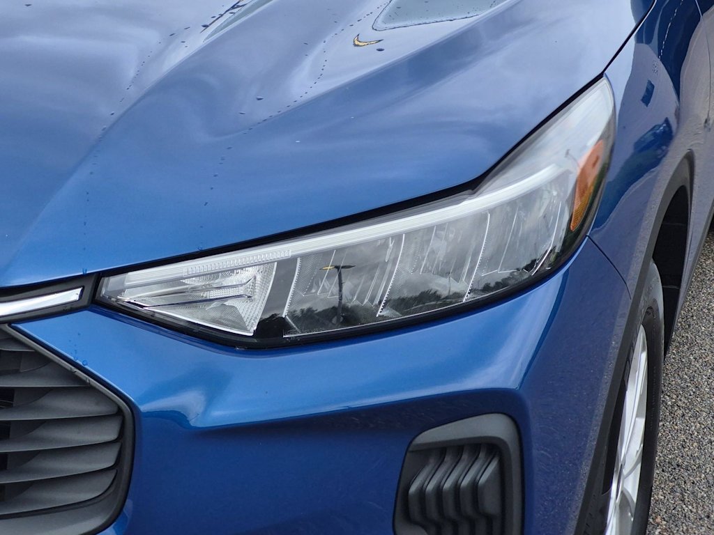 Thumbnail: 2023 Ford Escape - 23