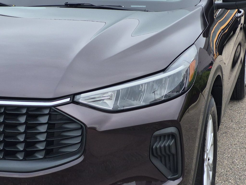 Thumbnail: 2023 Ford Escape - 24