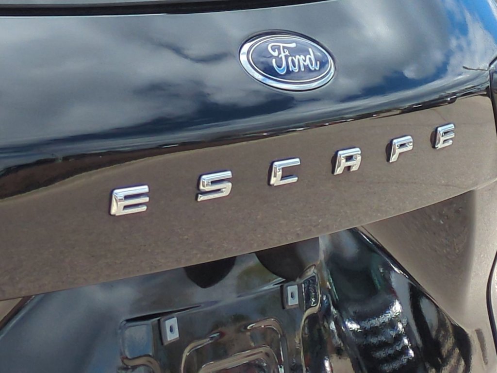 Thumbnail: 2024 Ford Escape - 14