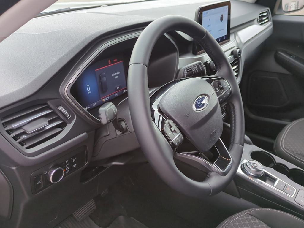 Thumbnail: 2024 Ford Escape - 2