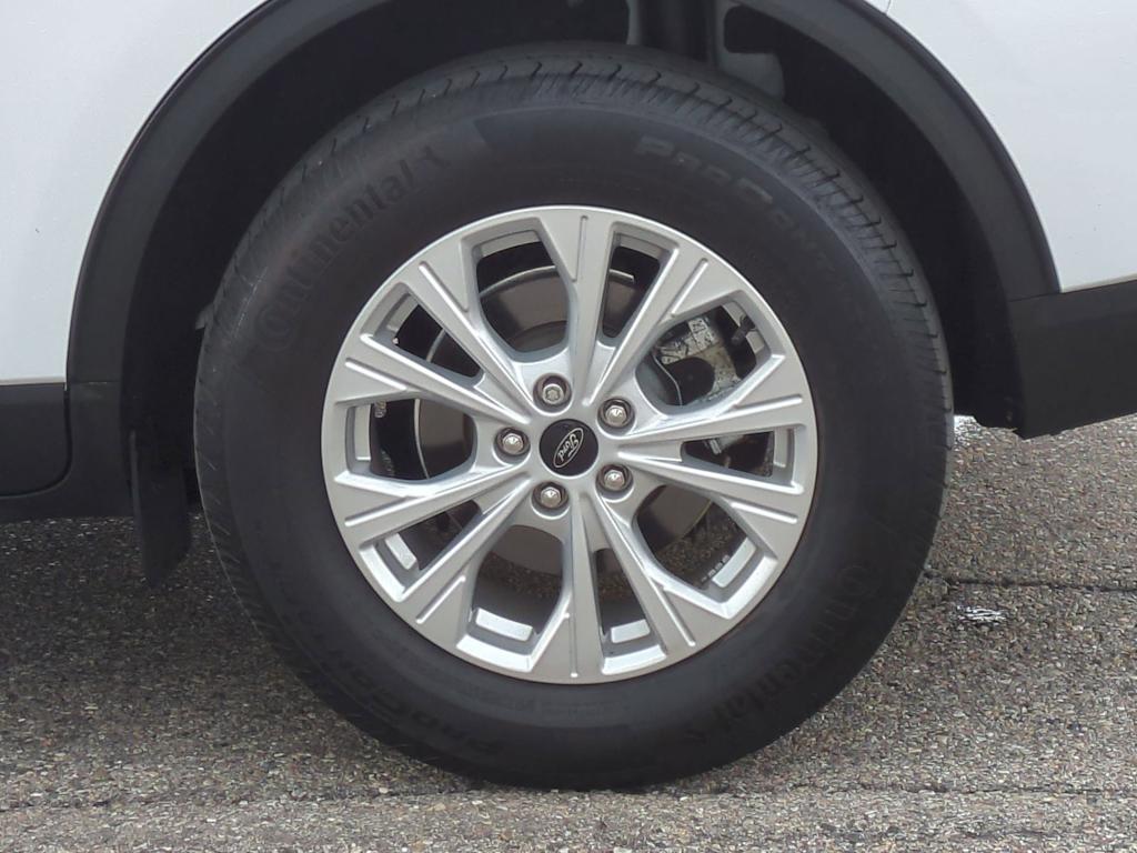Thumbnail: 2024 Ford Escape - 8