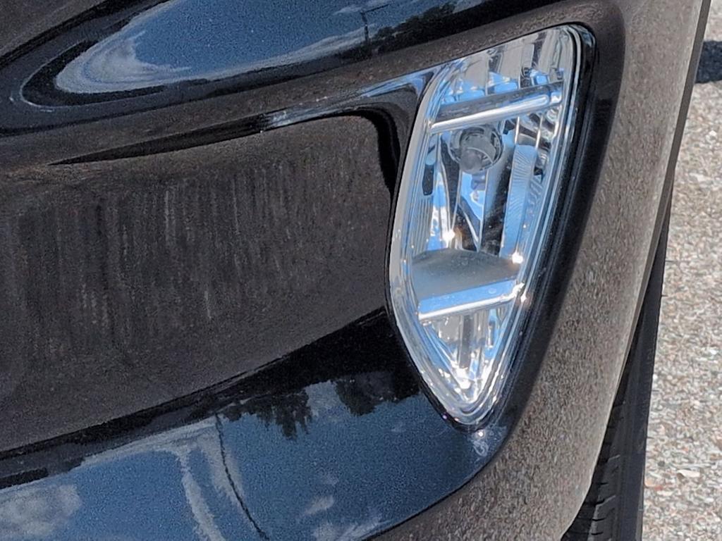 Thumbnail: 2022 Ford Escape - 22