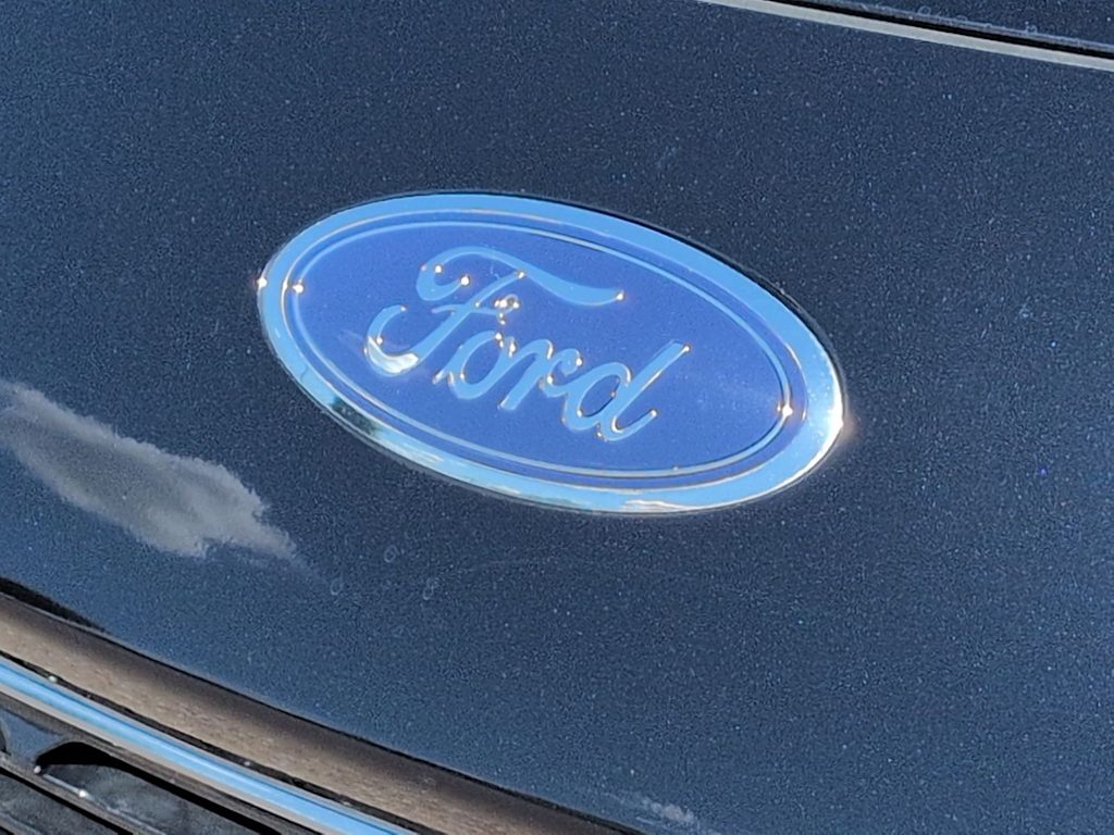 Thumbnail: 2022 Ford Escape - 7