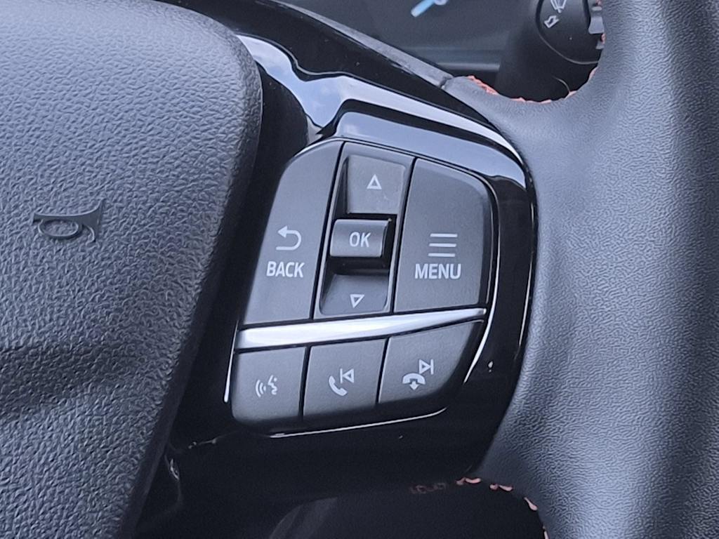 Thumbnail: 2022 Ford Escape - 30