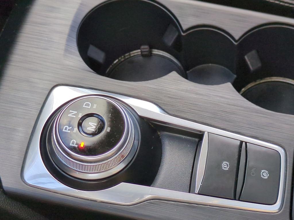 Thumbnail: 2020 Ford Escape - 37