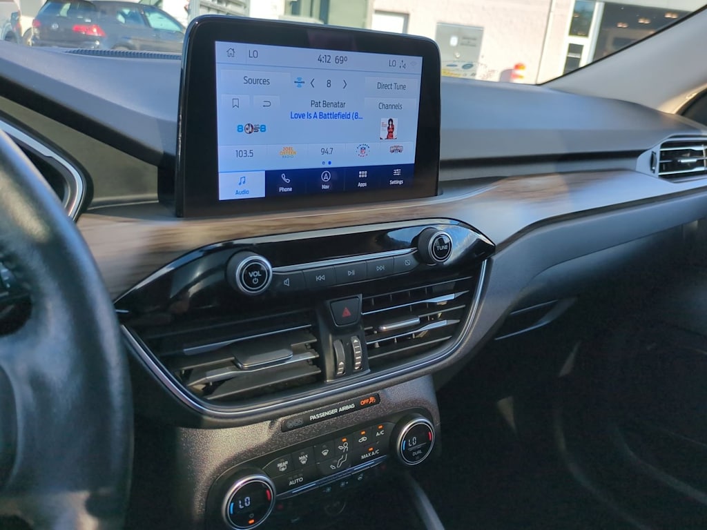 Thumbnail: 2020 Ford Escape - 14