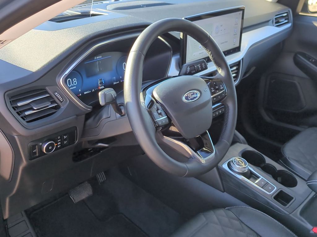 Thumbnail: 2023 Ford Escape - 2