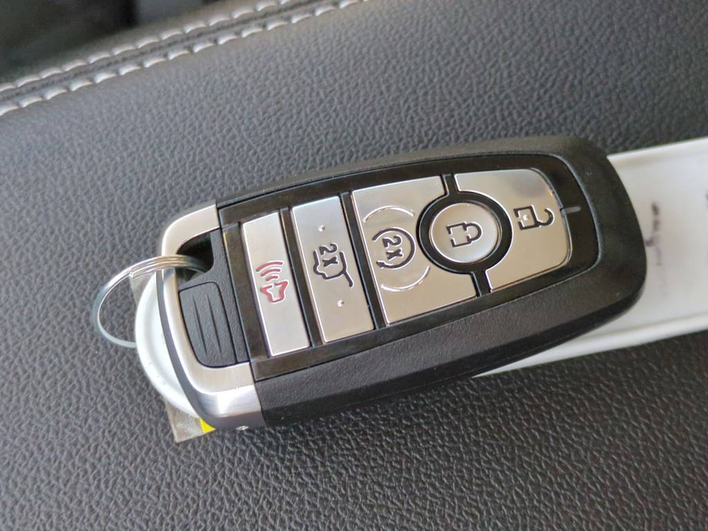 Thumbnail: 2023 Ford Escape - 17