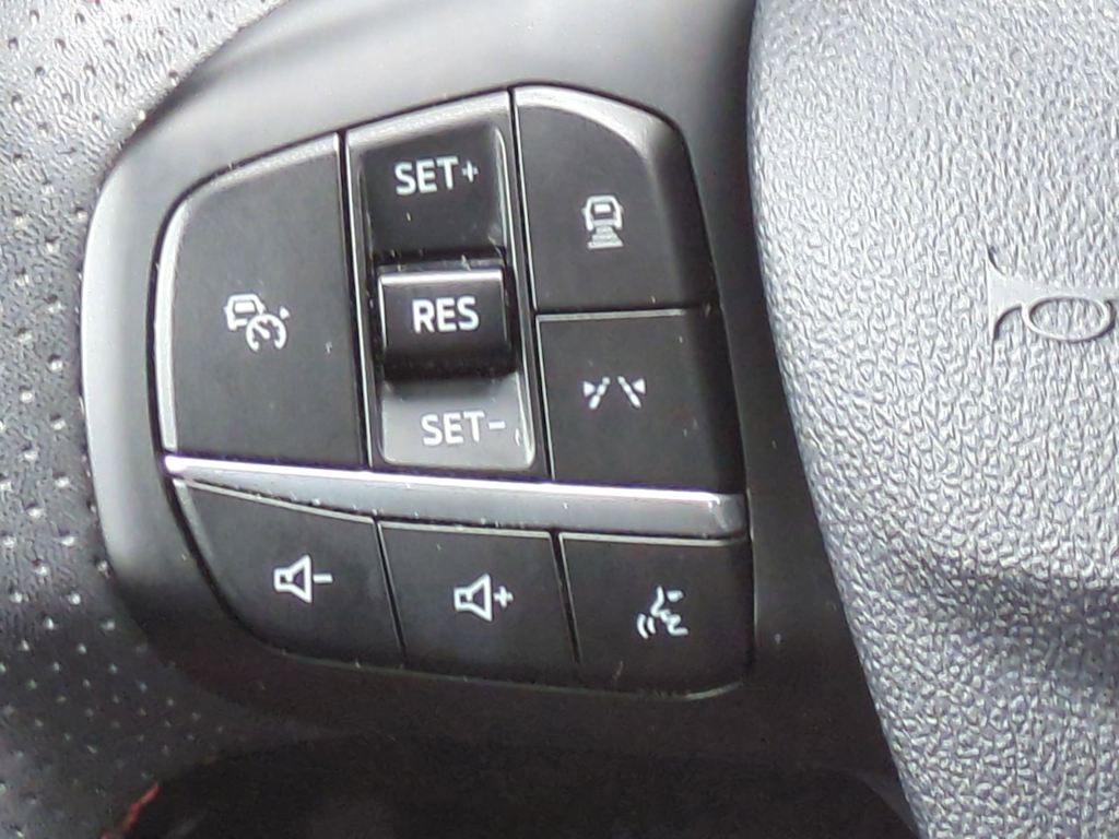 Thumbnail: 2024 Ford Escape - 30