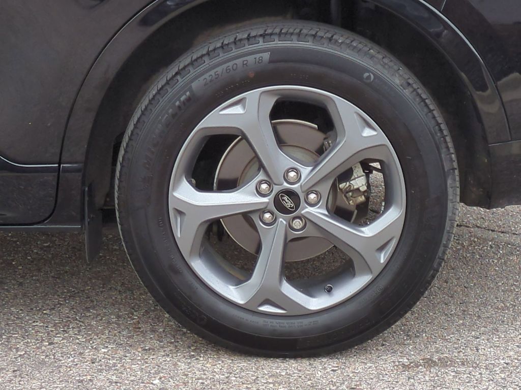 Thumbnail: 2024 Ford Escape - 8