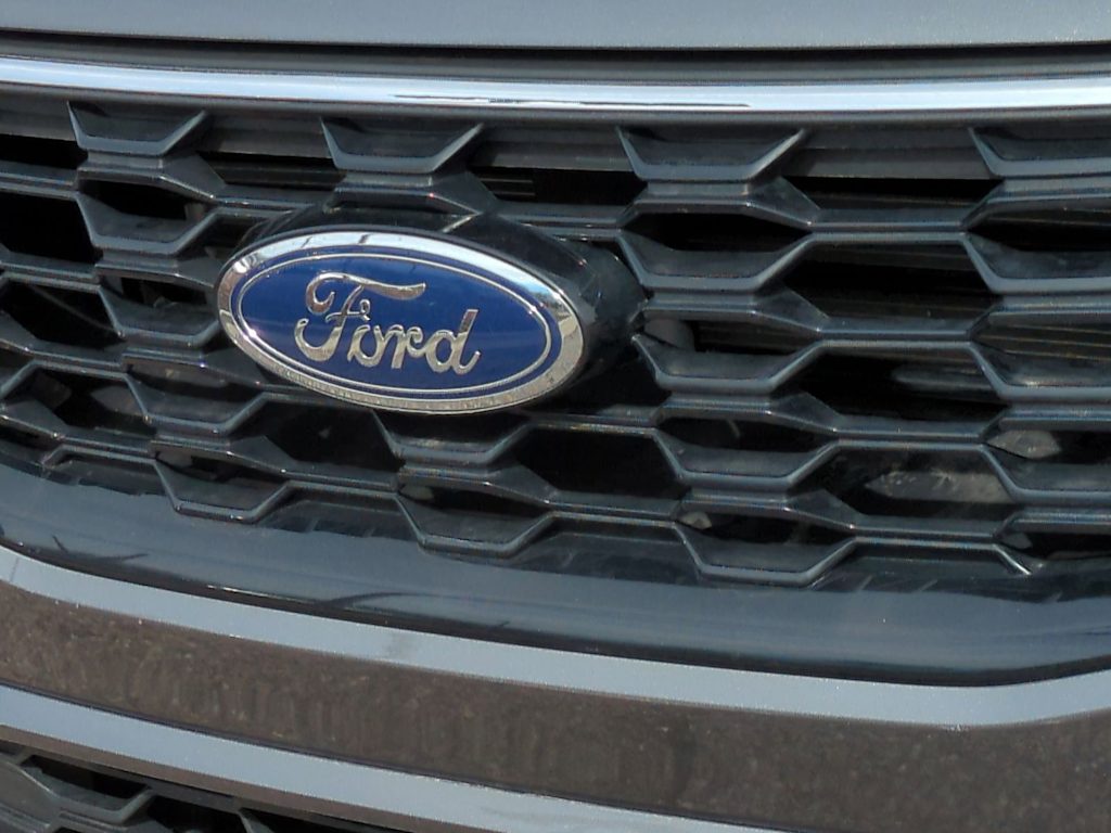 Thumbnail: 2023 Ford Escape - 7