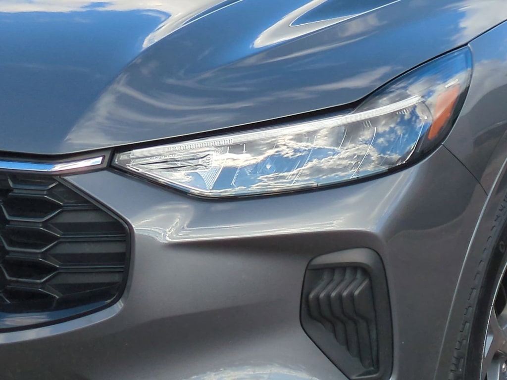 Thumbnail: 2024 Ford Escape - 24