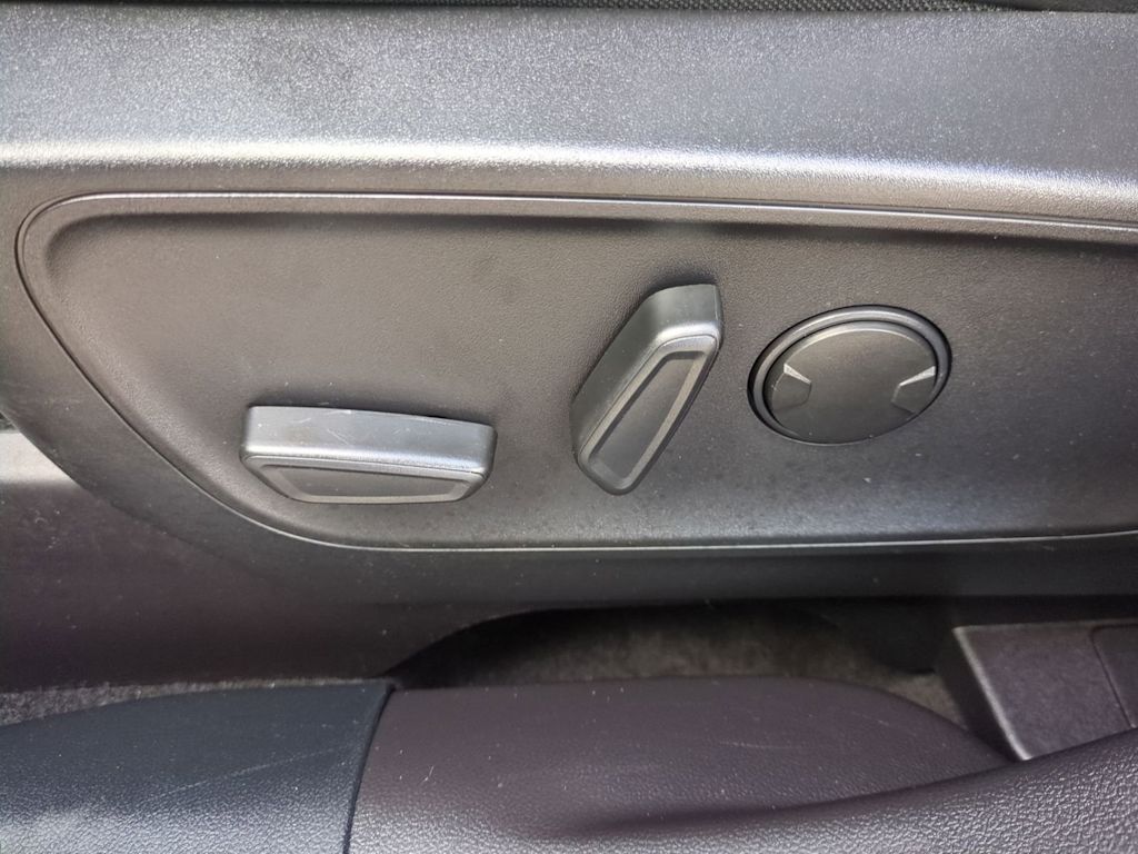 Thumbnail: 2024 Ford Escape - 25