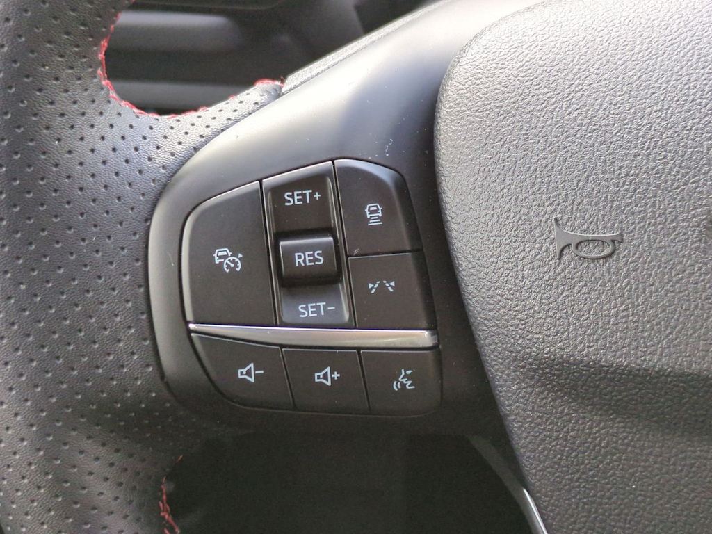 Thumbnail: 2024 Ford Escape - 28