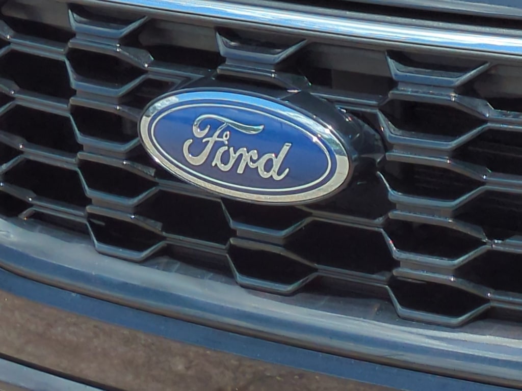Thumbnail: 2024 Ford Escape - 7