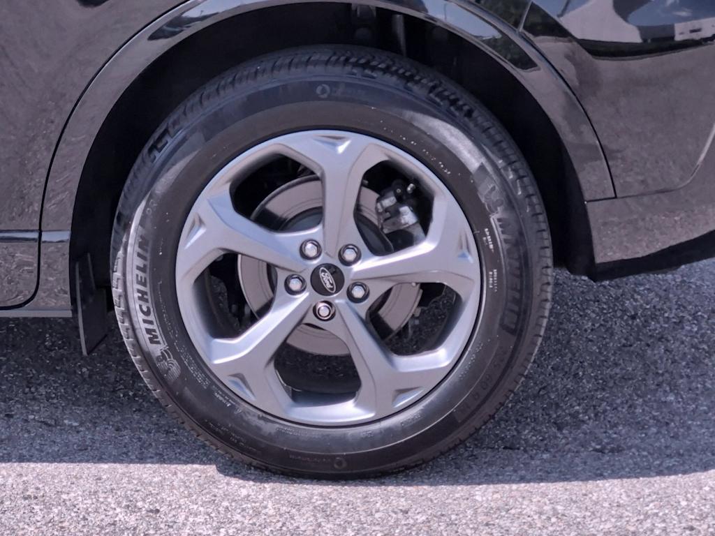 Thumbnail: 2024 Ford Escape - 8